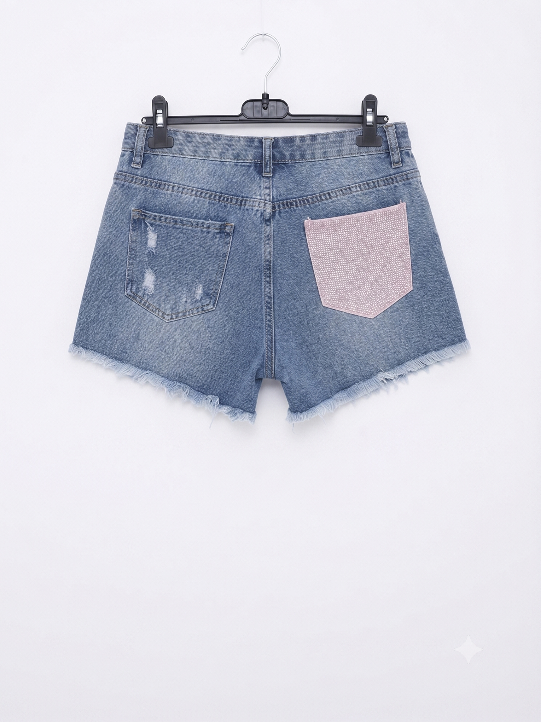 Bermuda jeans strappati con brillantini