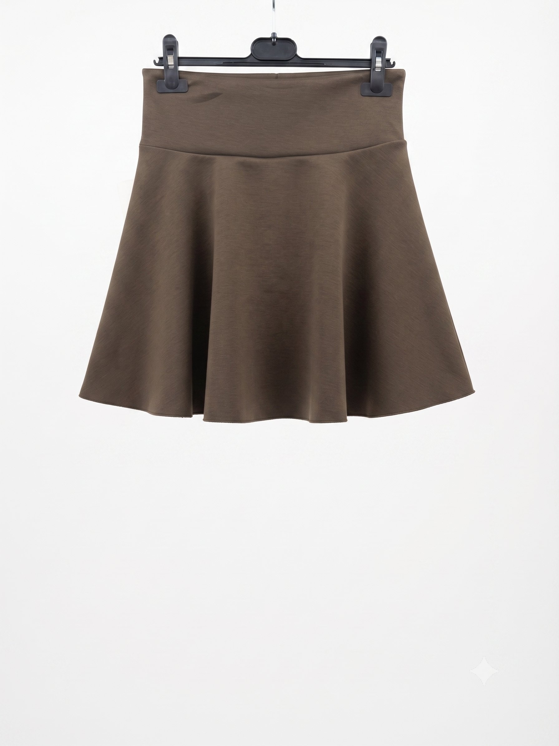 Gonna con pantalone