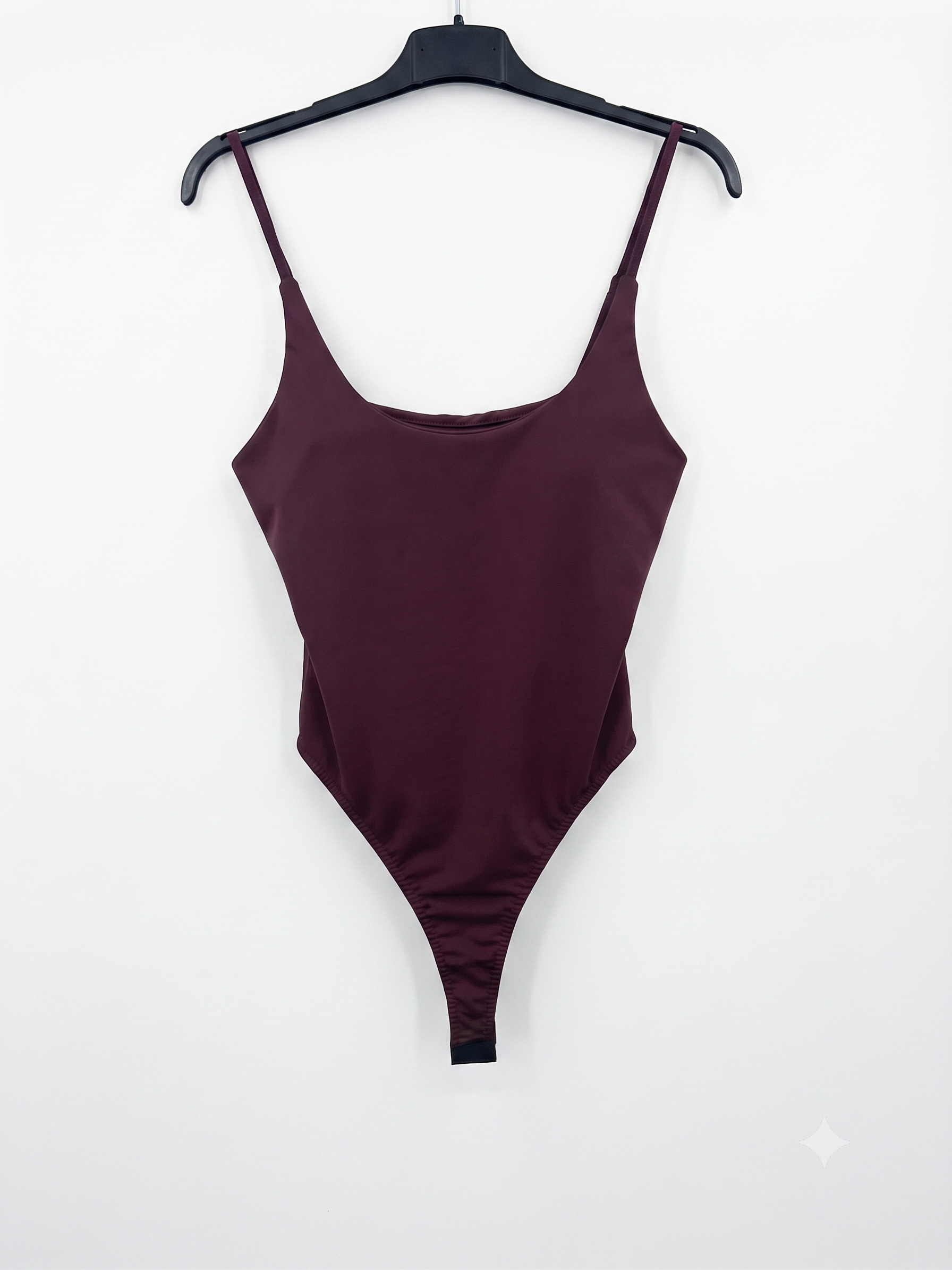 Body con coppe